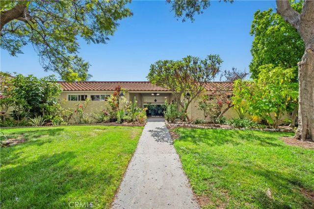 2319 Via Puerta O, Laguna Woods, CA 92637