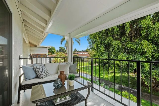 2319 Via Puerta O, Laguna Woods, CA 92637