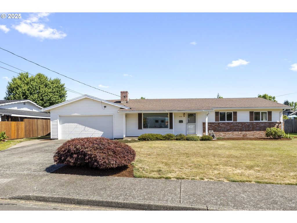 849 Ne 18TH St, Mc Minnville, OR 97128