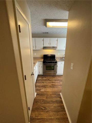 803 Wynnes Ridge SE Circle, Marietta, GA 30067