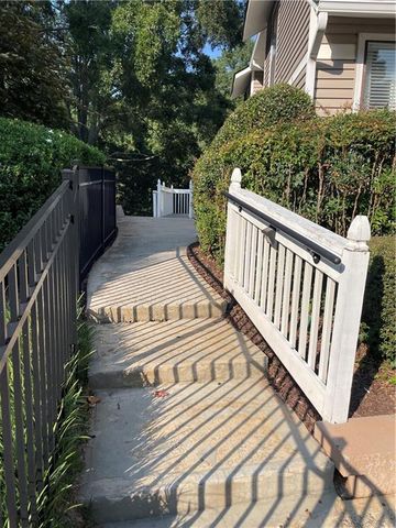803 Wynnes Ridge SE Circle, Marietta, GA 30067