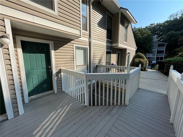 803 Wynnes Ridge SE Circle, Marietta, GA 30067