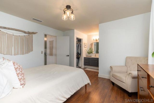 1470 Cactusridge St, San Diego, CA 92105