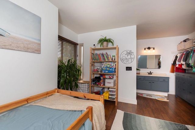 1470 Cactusridge St, San Diego, CA 92105