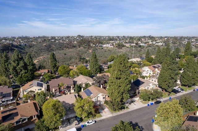 1470 Cactusridge St, San Diego, CA 92105