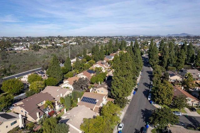 1470 Cactusridge St, San Diego, CA 92105