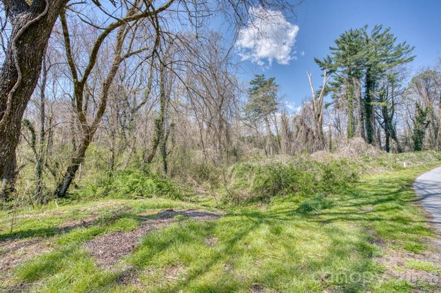 TBD Toms Hill Drive, Hendersonville, NC 28792