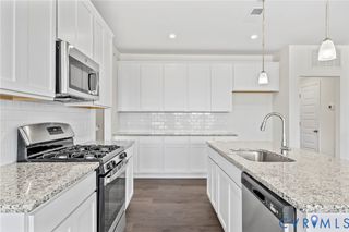 3733 Maze Runner Dr, Midlothian, VA 23112