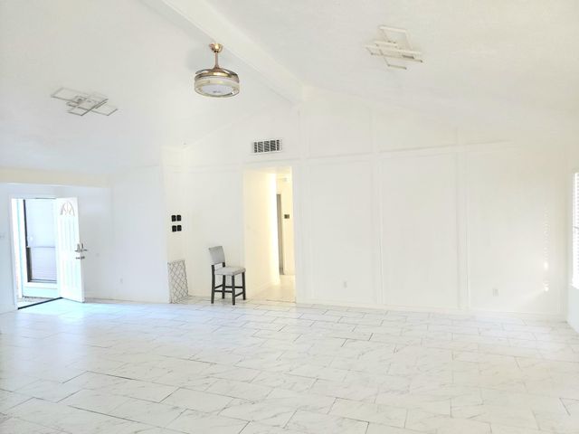 3030 Shawnee Drive, Sugar Land, TX 77479