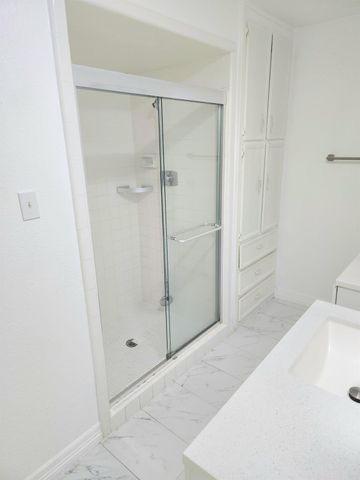 3030 Shawnee Drive, Sugar Land, TX 77479