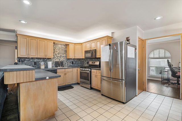 4043 Star Trek Lane, Garland, TX 75044