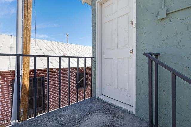 1108 E PORTLAND Street, Phoenix, AZ 85006