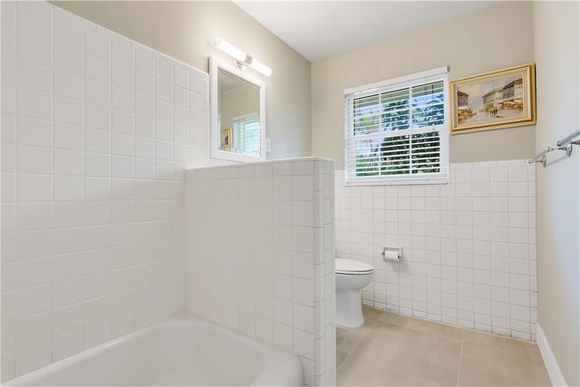 618 Holly Road, Vero Beach, FL 32963