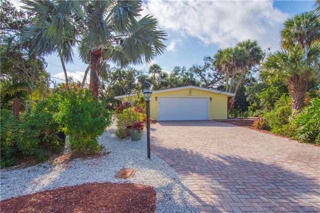 618 Holly Road, Vero Beach, FL 32963