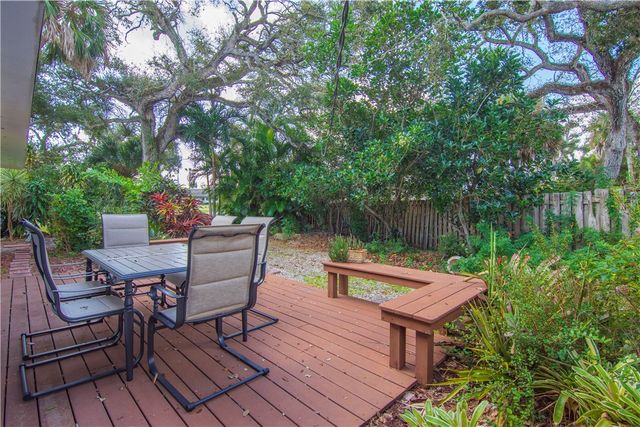 618 Holly Road, Vero Beach, FL 32963