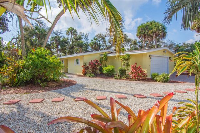 618 Holly Road, Vero Beach, FL 32963
