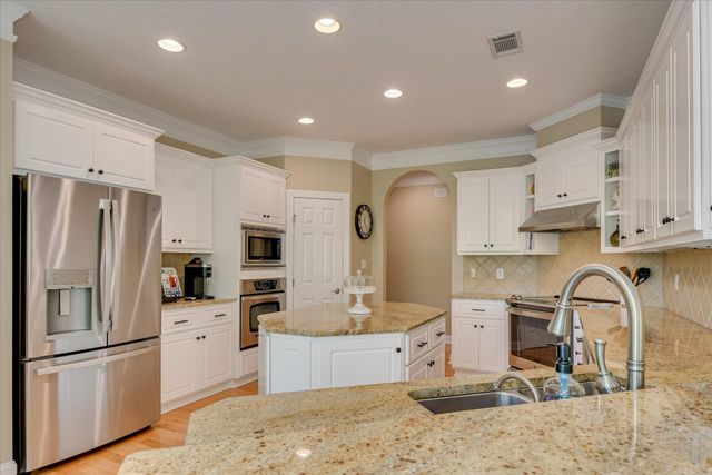 209 Apple Lane, Mc Cormick, SC 29835