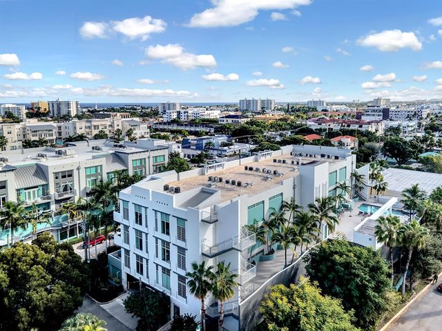 185 NE 4th Avenue 203, Delray Beach, FL 33483