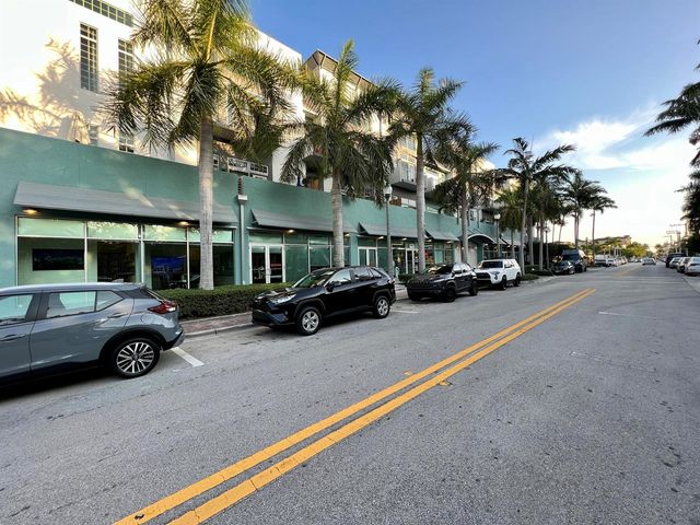 185 NE 4th Avenue 203, Delray Beach, FL 33483