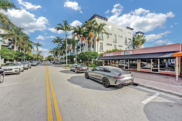185 NE 4th Avenue 203, Delray Beach, FL 33483