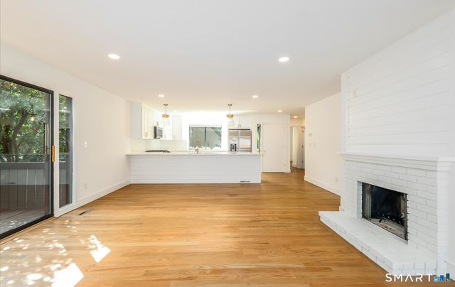 632A Old Knife Lane 632A, Stratford, CT 06614