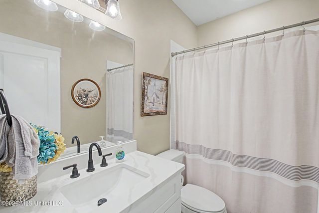 199 Louise Road, Byhalia, MS 38611