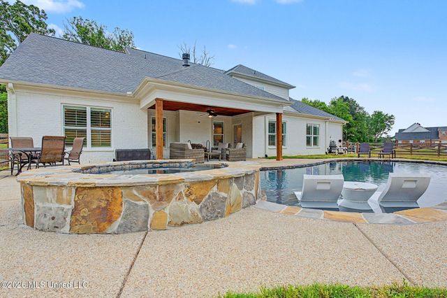 199 Louise Road, Byhalia, MS 38611