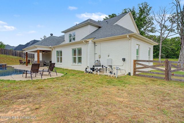 199 Louise Road, Byhalia, MS 38611