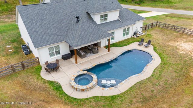 199 Louise Road, Byhalia, MS 38611