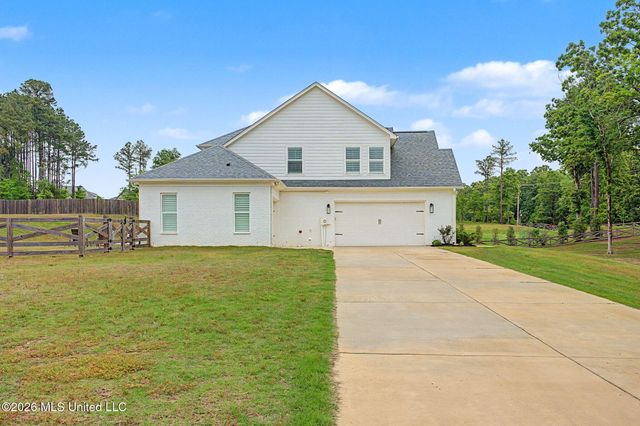 199 Louise Road, Byhalia, MS 38611