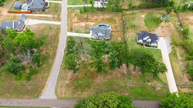 199 Louise Road, Byhalia, MS 38611