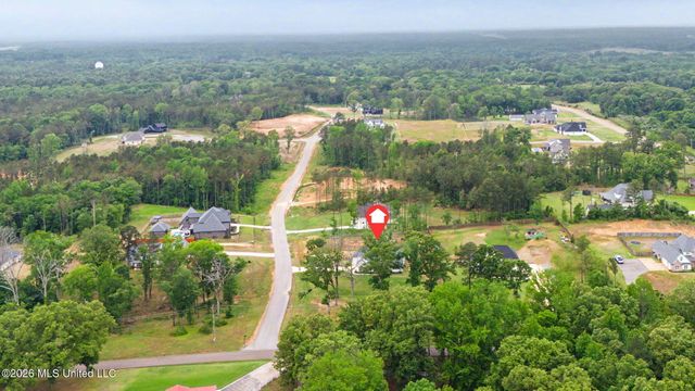 199 Louise Road, Byhalia, MS 38611