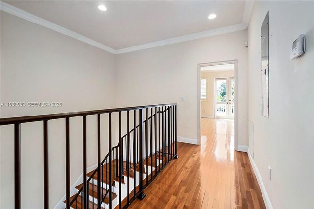 1109 Campo Sano Ave, Coral Gables, FL 33146