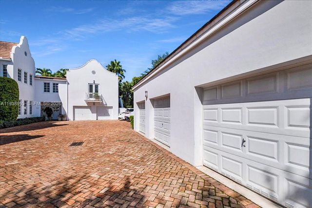 1109 Campo Sano Ave, Coral Gables, FL 33146