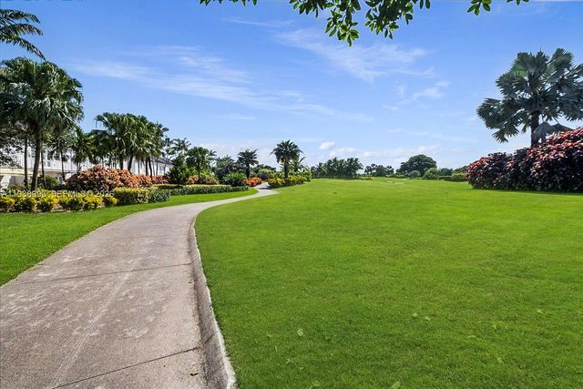 1109 Campo Sano Ave, Coral Gables, FL 33146