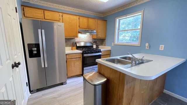 611 Davis Mill Road S, Dallas, GA 30157