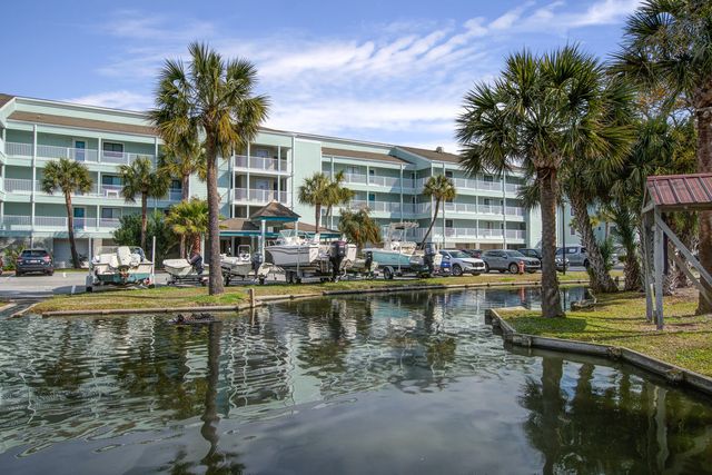 134 Marsh View Villas, Folly Beach, SC 29439