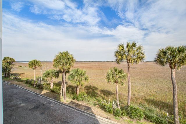 134 Marsh View Villas, Folly Beach, SC 29439