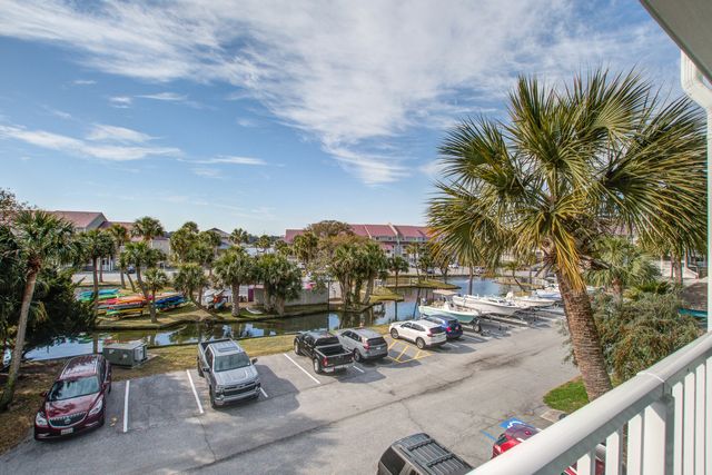 134 Marsh View Villas, Folly Beach, SC 29439