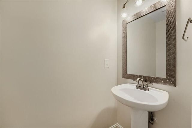 235 Barrington Drive, Roswell, GA 30076
