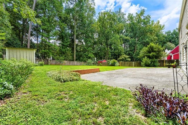 235 Barrington Drive, Roswell, GA 30076
