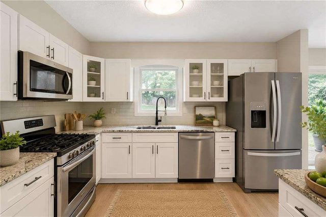 235 Barrington Drive, Roswell, GA 30076