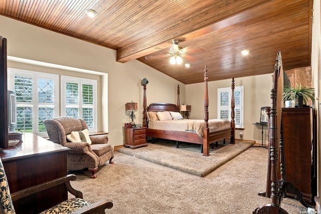 100 Elizabeth Ann Ct., Castle Hills, TX 78213