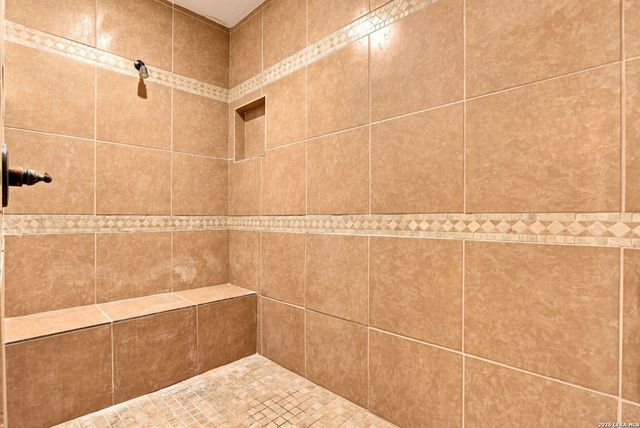 100 Elizabeth Ann Ct., Castle Hills, TX 78213
