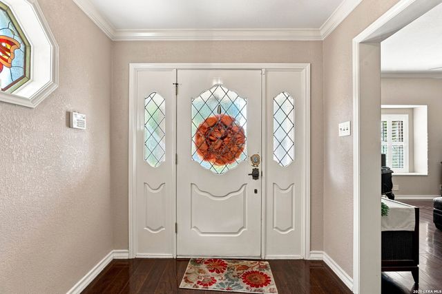 100 Elizabeth Ann Ct., Castle Hills, TX 78213