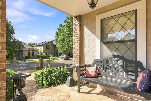 100 Elizabeth Ann Ct., Castle Hills, TX 78213
