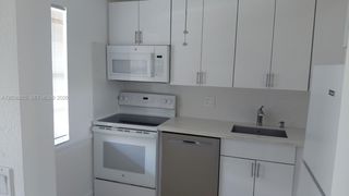 7897 Golf Cir Dr 306, Margate, FL 33063