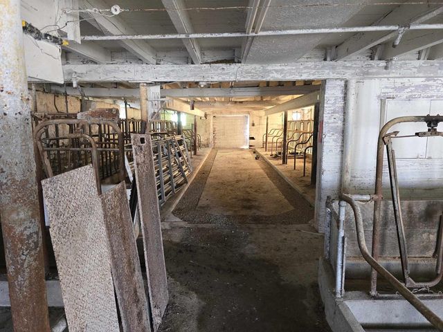 18525 County Road E, Richland Center, WI 53581