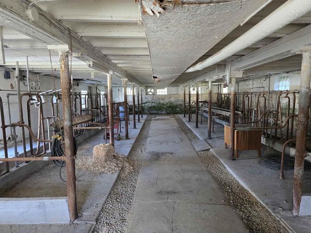 18525 County Road E, Richland Center, WI 53581