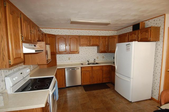 18525 County Road E, Richland Center, WI 53581